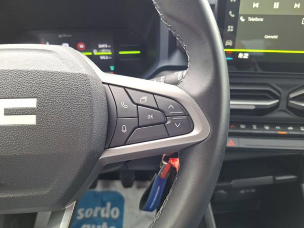 Dacia Duster 1.0 Eco-G Expression 100cv (13)