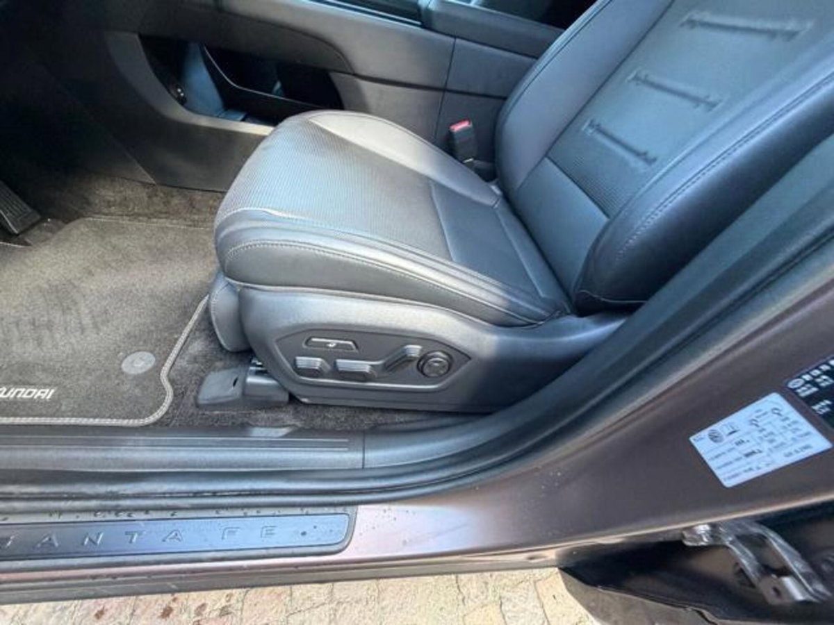 Hyundai Santa Fe 1.6 t-gdi phev XClass Bose&Tech 4wd at 7p.ti (10)