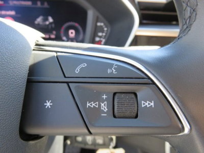 Audi Q3 35 TFSI S tronic Business (11)