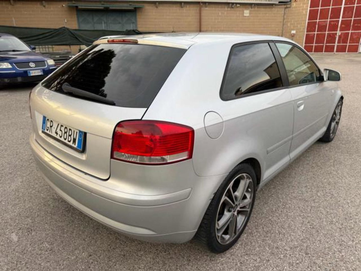 Audi A3 2.0 16V TDI Ambition (12)