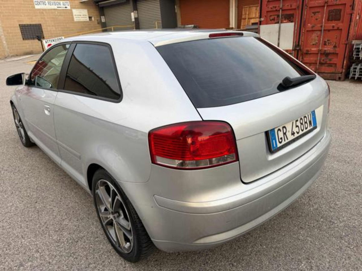 Audi A3 2.0 16V TDI Ambition (14)
