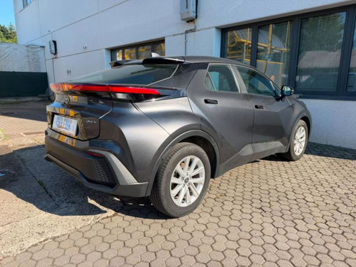 Toyota Toyota C-HR 1.8 Hybrid E-CVT Active (6)