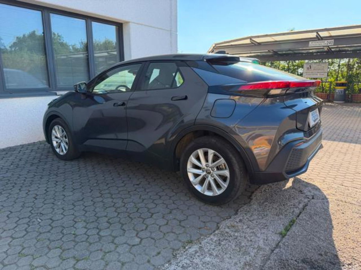 Toyota Toyota C-HR 1.8 Hybrid E-CVT Active (8)