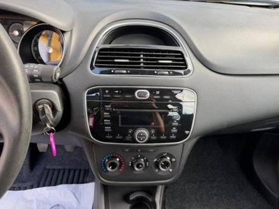 Fiat Punto 1.2 8V 5 porte Street (9)