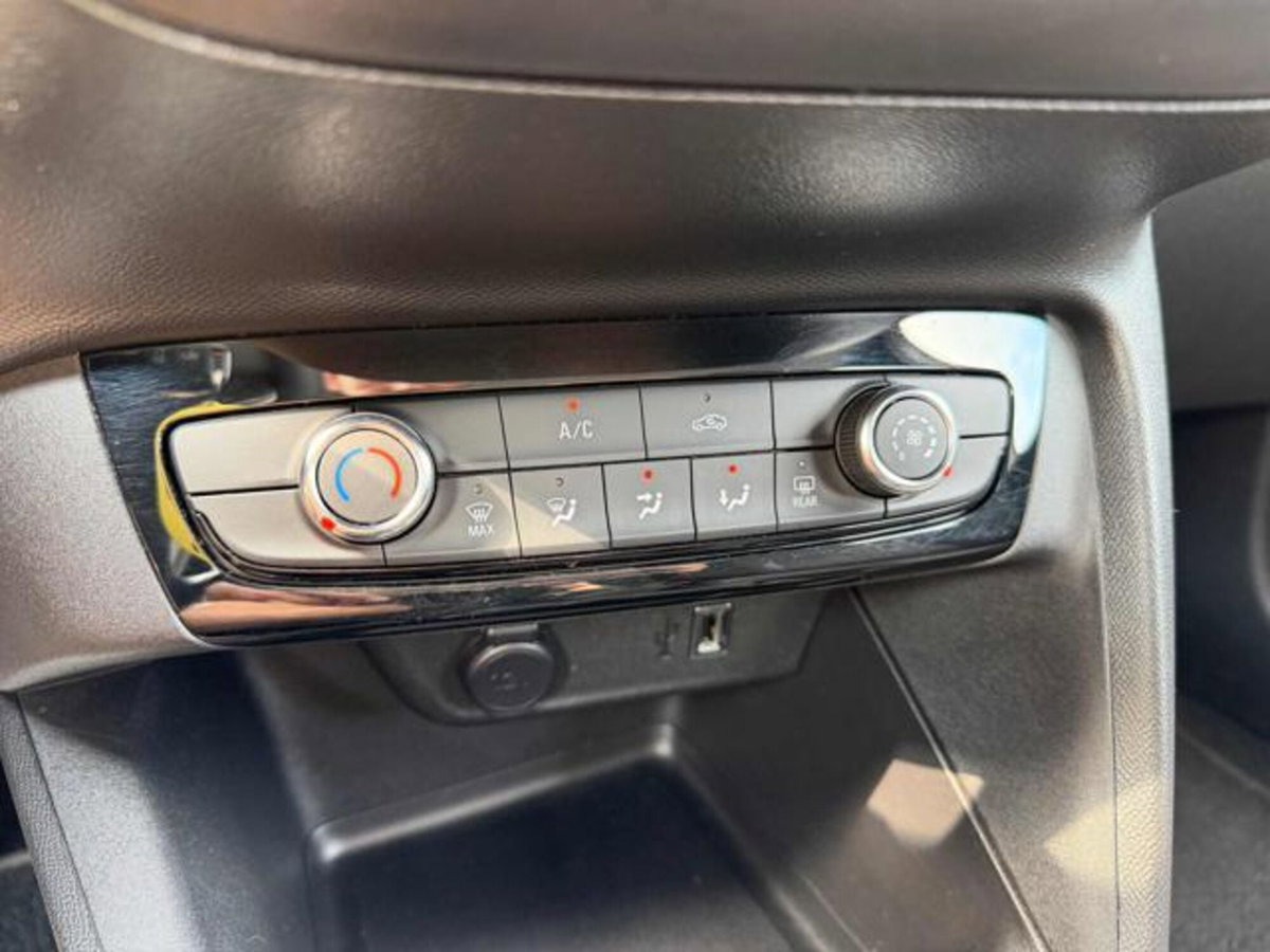 Opel Corsa 1.2 Corsa s&s 100cv (14)