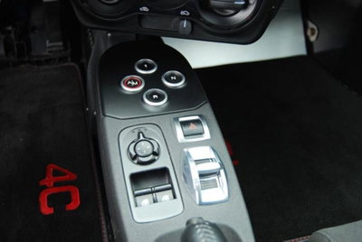 Alfa Romeo 4C Coupé 4C 1750 TBi (12)