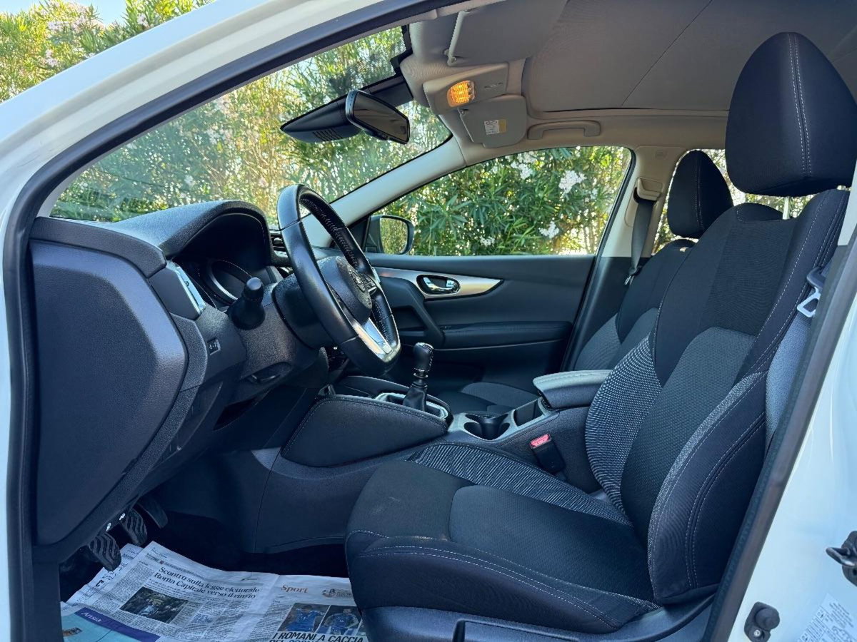 Nissan Qashqai 1.5 dCi 115 CV N-Connecta (10)