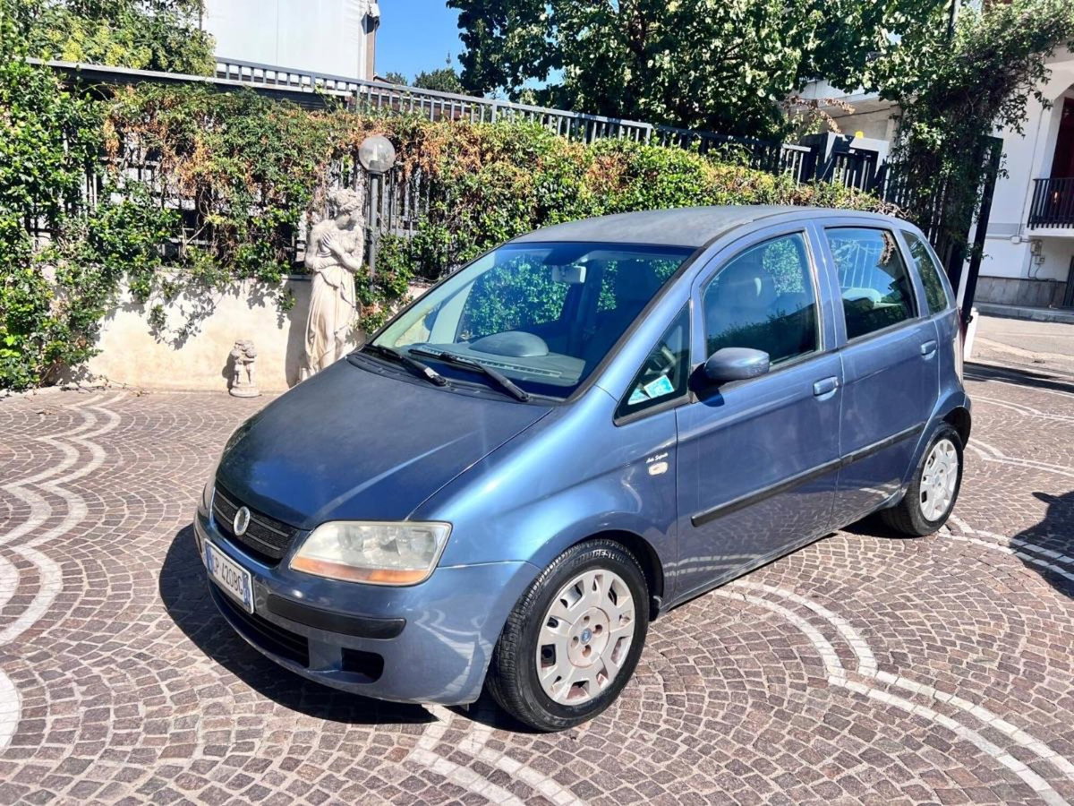 Fiat Idea 1.3 Multijet 16V Emotion (7)