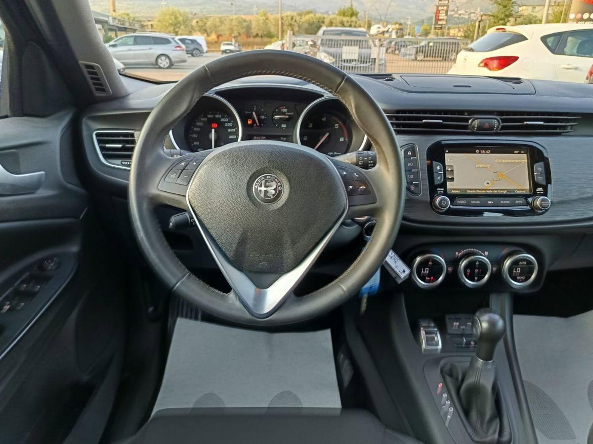 Alfa Romeo Giulietta 1.6 JTDm Super 120cv tct (14)