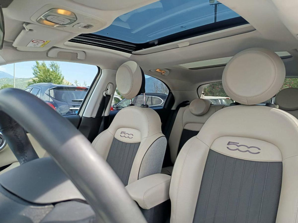 Fiat 500X 1.6 MultiJet 120 CV Lounge (11)
