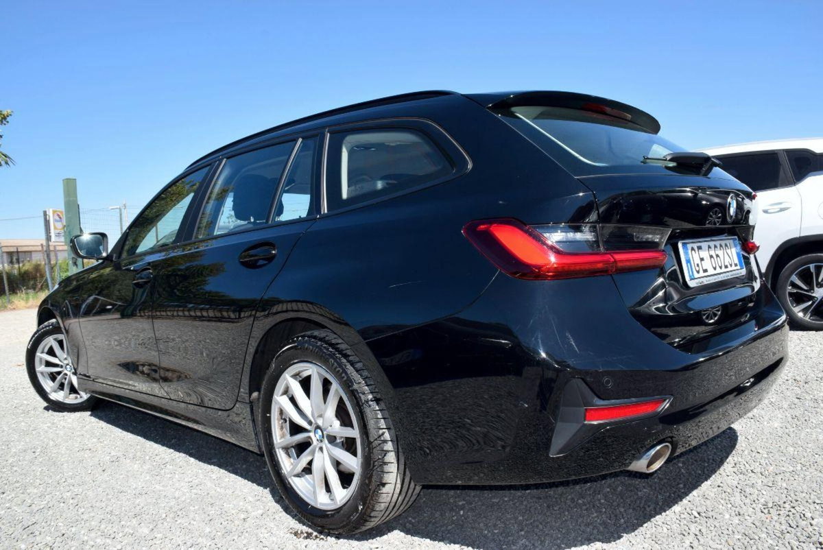 BMW Serie 3 Touring 318d  Business Advantage aut. (16)