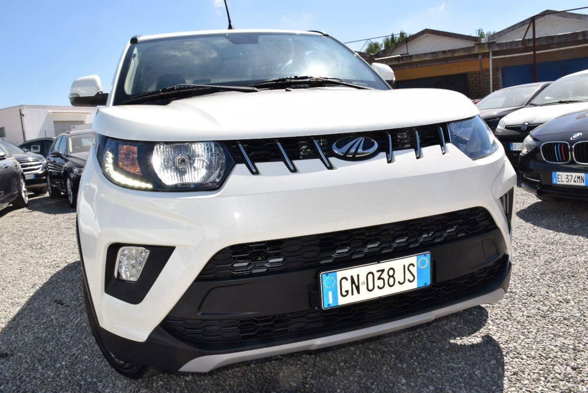 Mahindra KUV100 KUV100 1.2 VVT K8 (10)