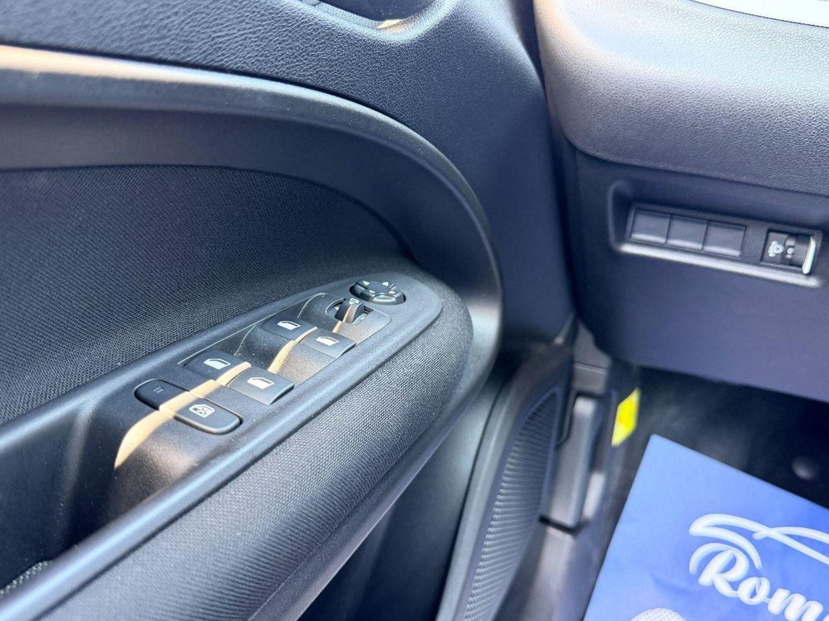 Fiat 600 1.2 hybrid 110cv auto (16)
