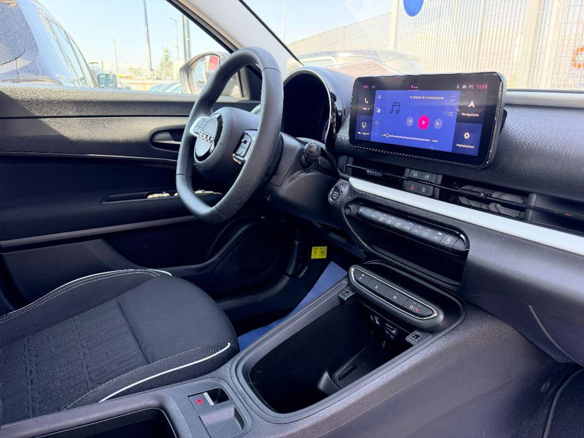 Fiat 600 1.2 hybrid 110cv auto (8)