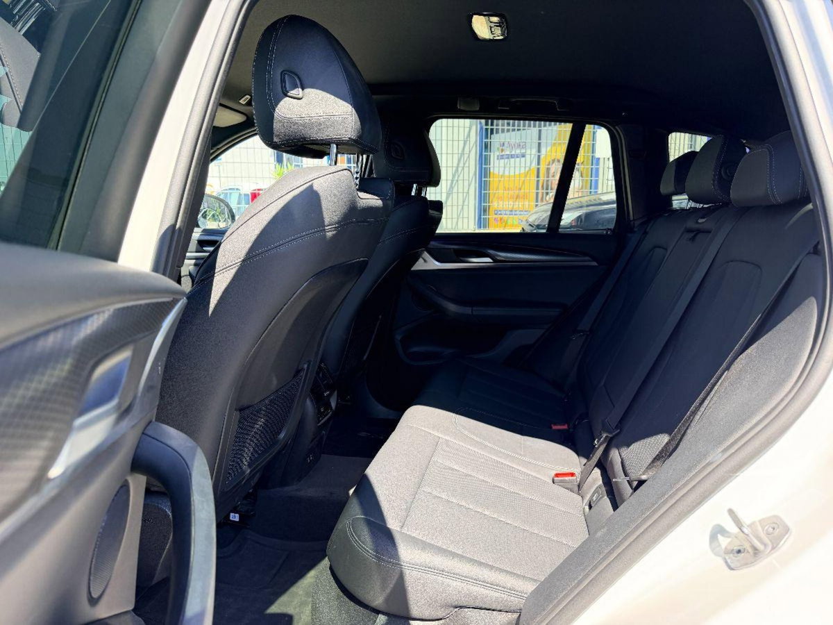 BMW X3 xdrive20d mhev 48V Msport auto (11)