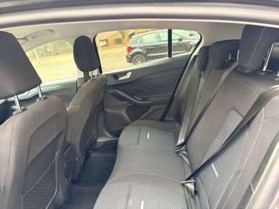 Ford Focus 1.0t ecoboost h 125cv (6)
