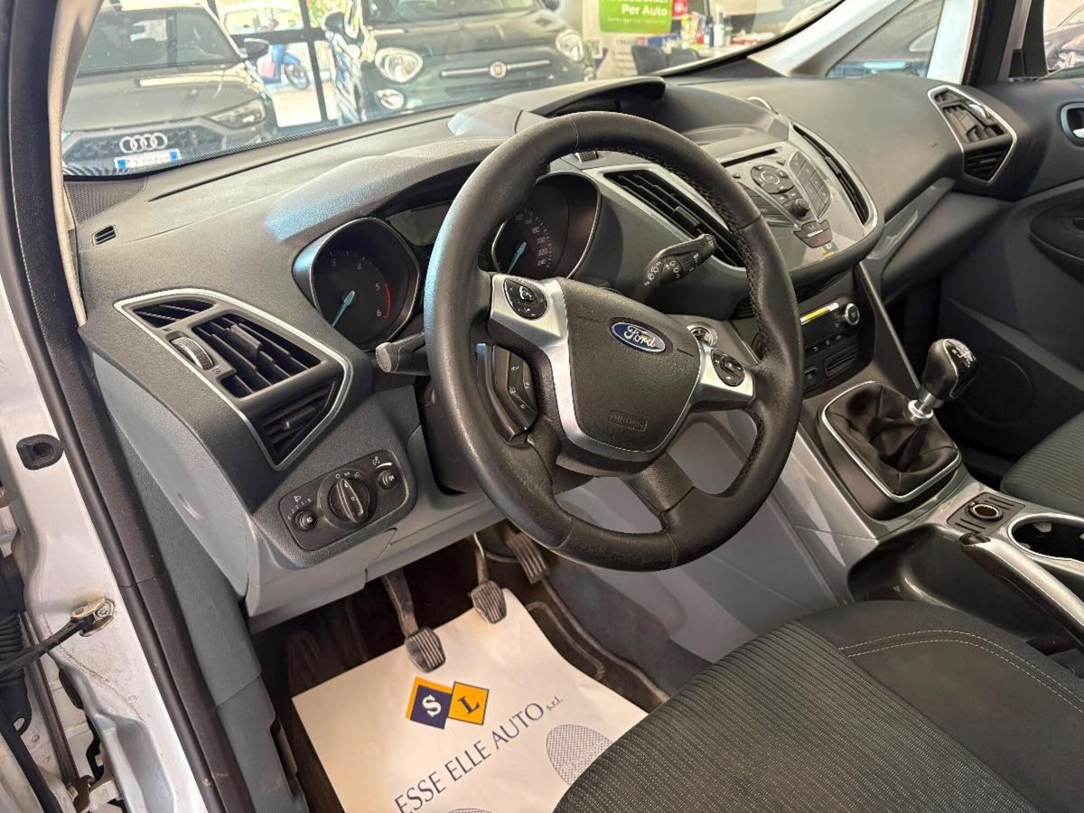 Ford C-Max 1.6 TDCi 115CV Titanium (9)