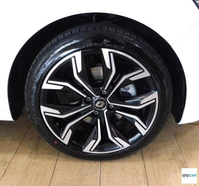 Renault Clio Full Hybrid E-Tech 140 CV 5 porte E-Tech (5)