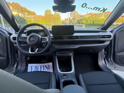 Jeep Avenger 1.2 turbo e-hybrid mhev Altitude fwd 110cv edct6 (10)