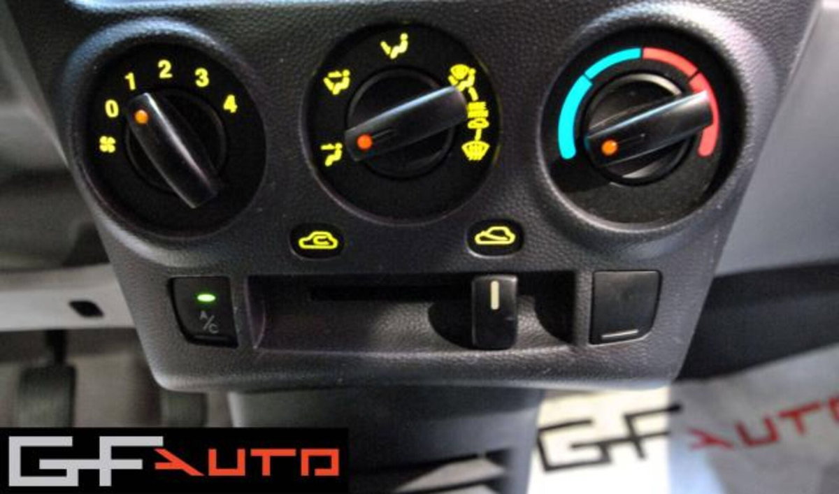 Kia Picanto 1.1 12V EX Spicy (10)