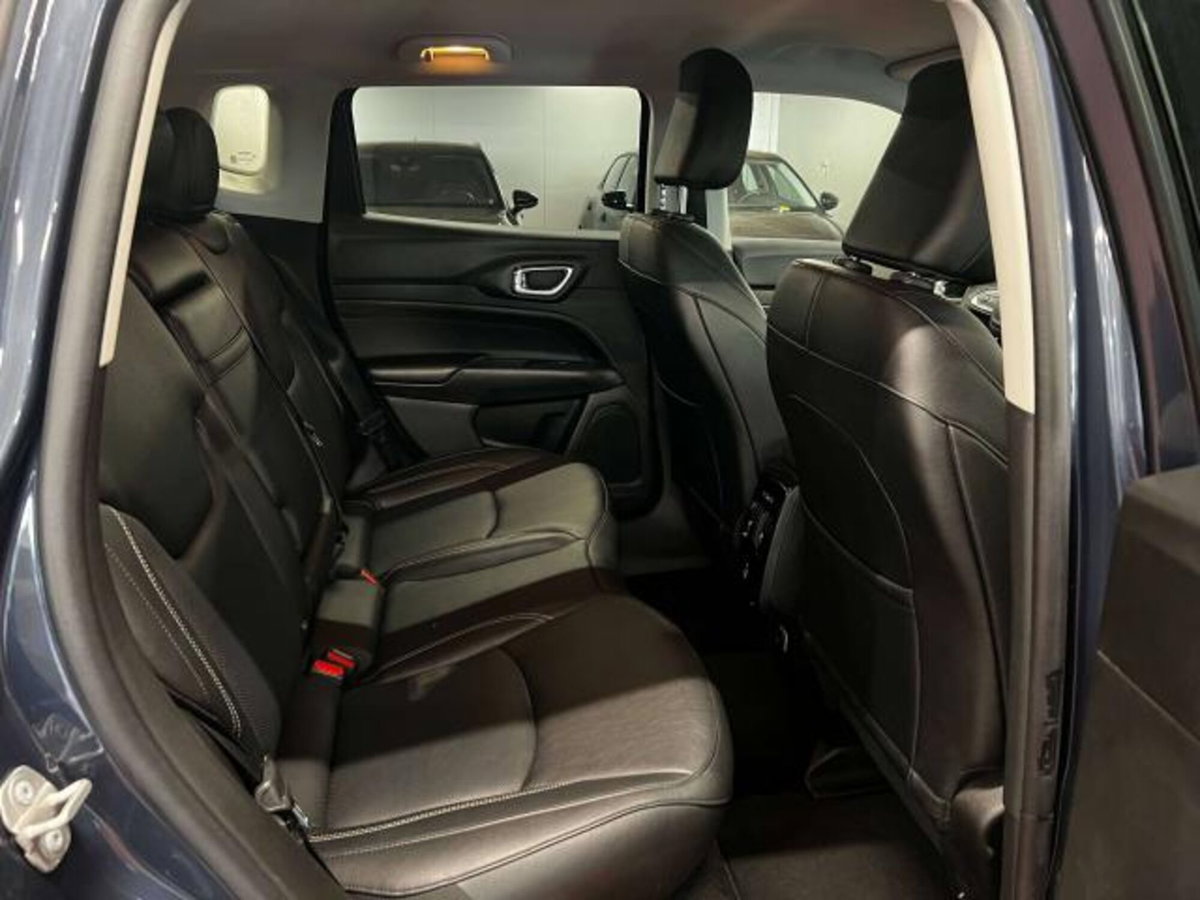 Jeep Compass 1.3 turbo t4 phev Trailhawk 4xe auto (11)