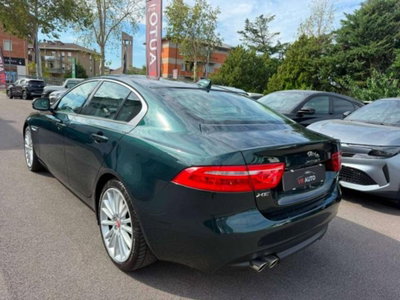 Jaguar XE 2.0 D 180 CV AWD aut. Prestige (4)