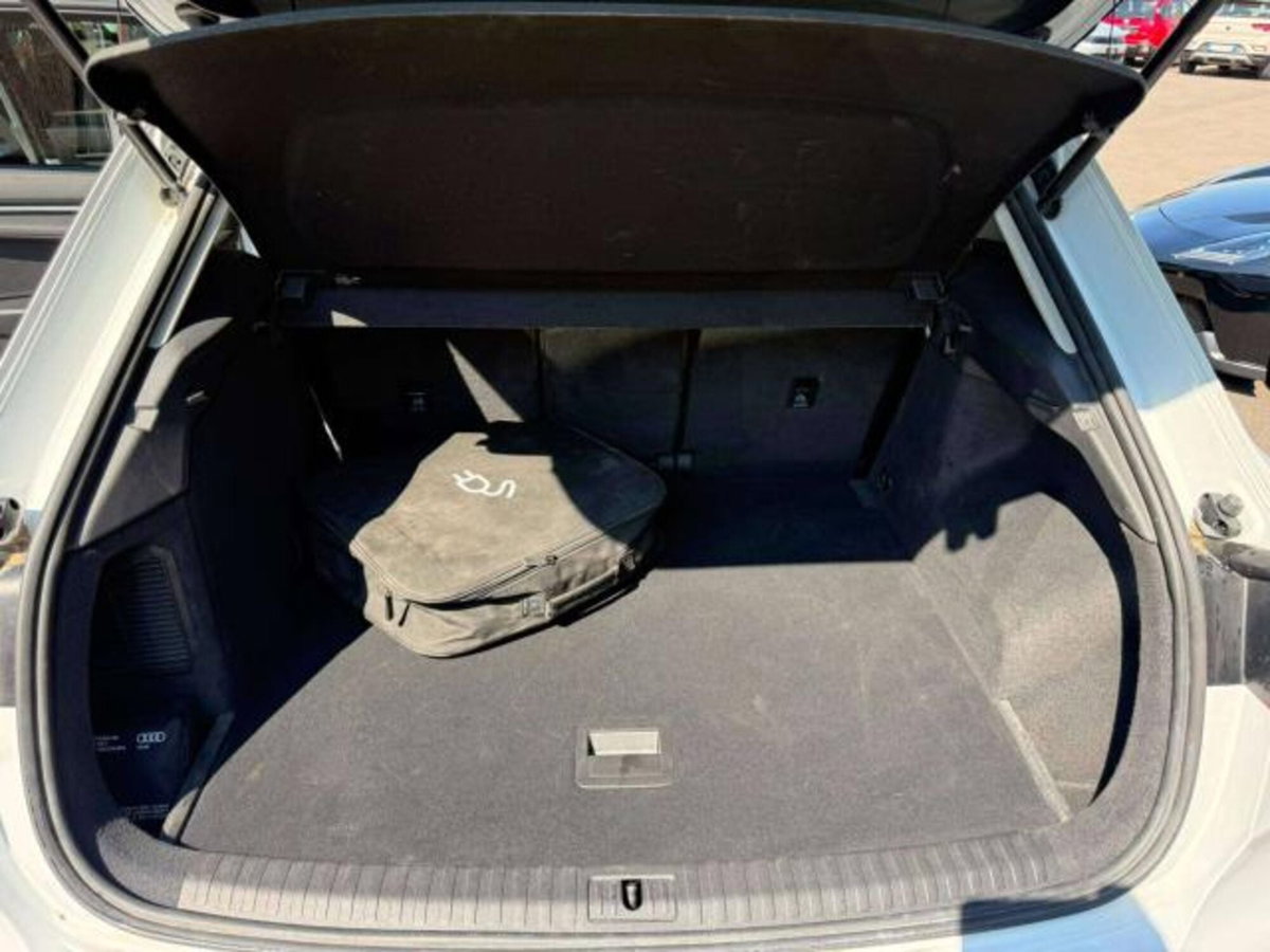 Audi Q3 1.4 TFSI 150 CV Business (15)