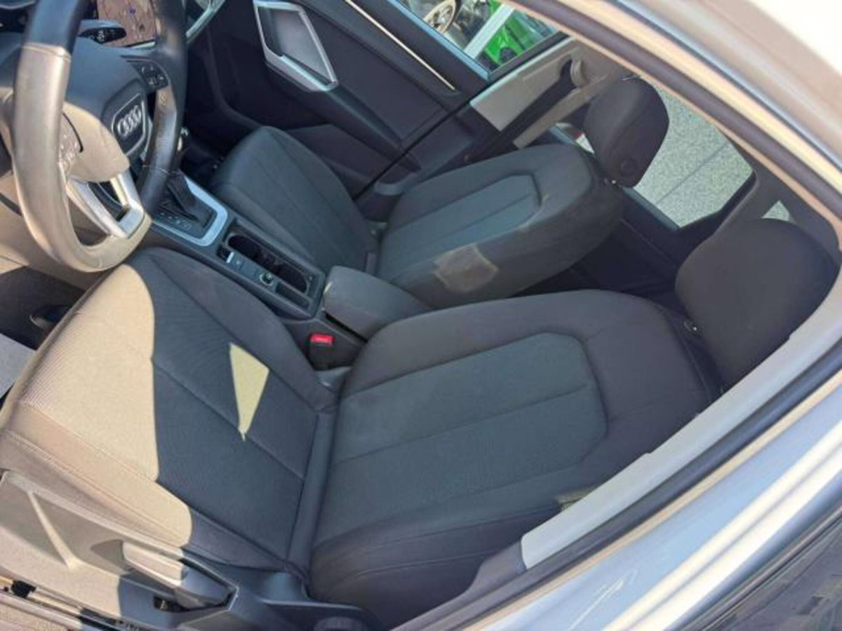 Audi Q3 1.4 TFSI 150 CV Business (7)