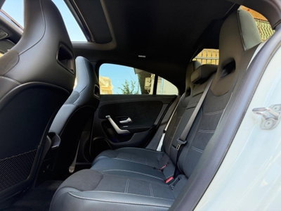 Mercedes-Benz CLA 200 d Automatic Premium (15)