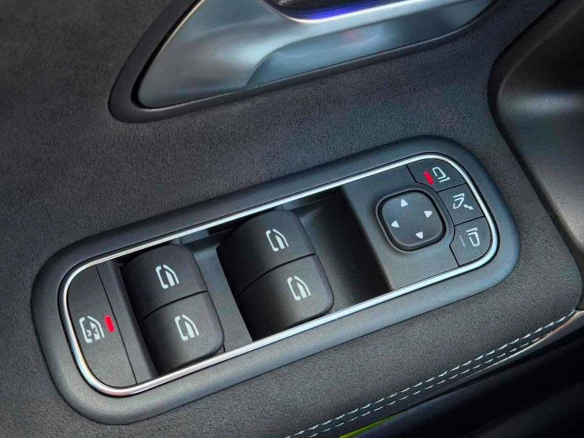 Mercedes-Benz CLA 200 d Automatic Premium (20)