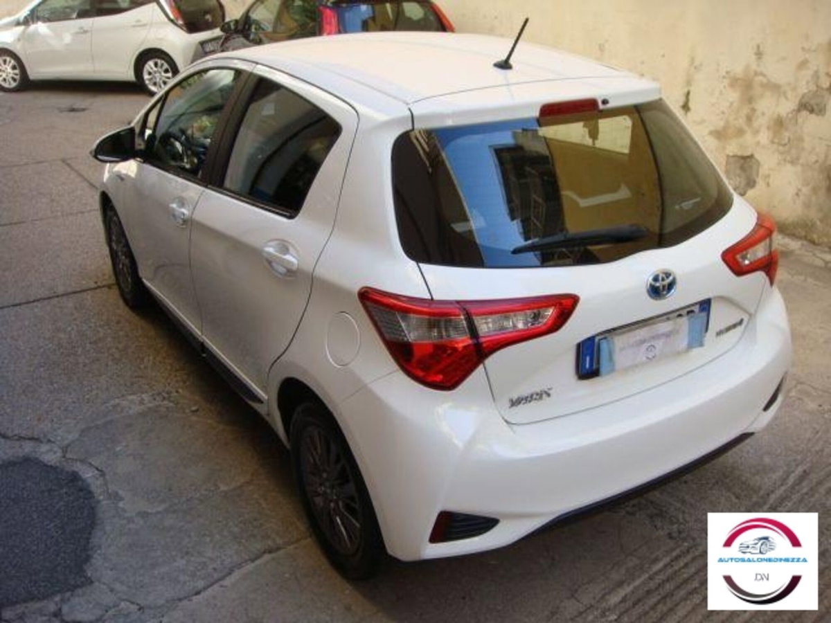 Toyota Yaris 1.5 Hybrid 5 porte Active (4)