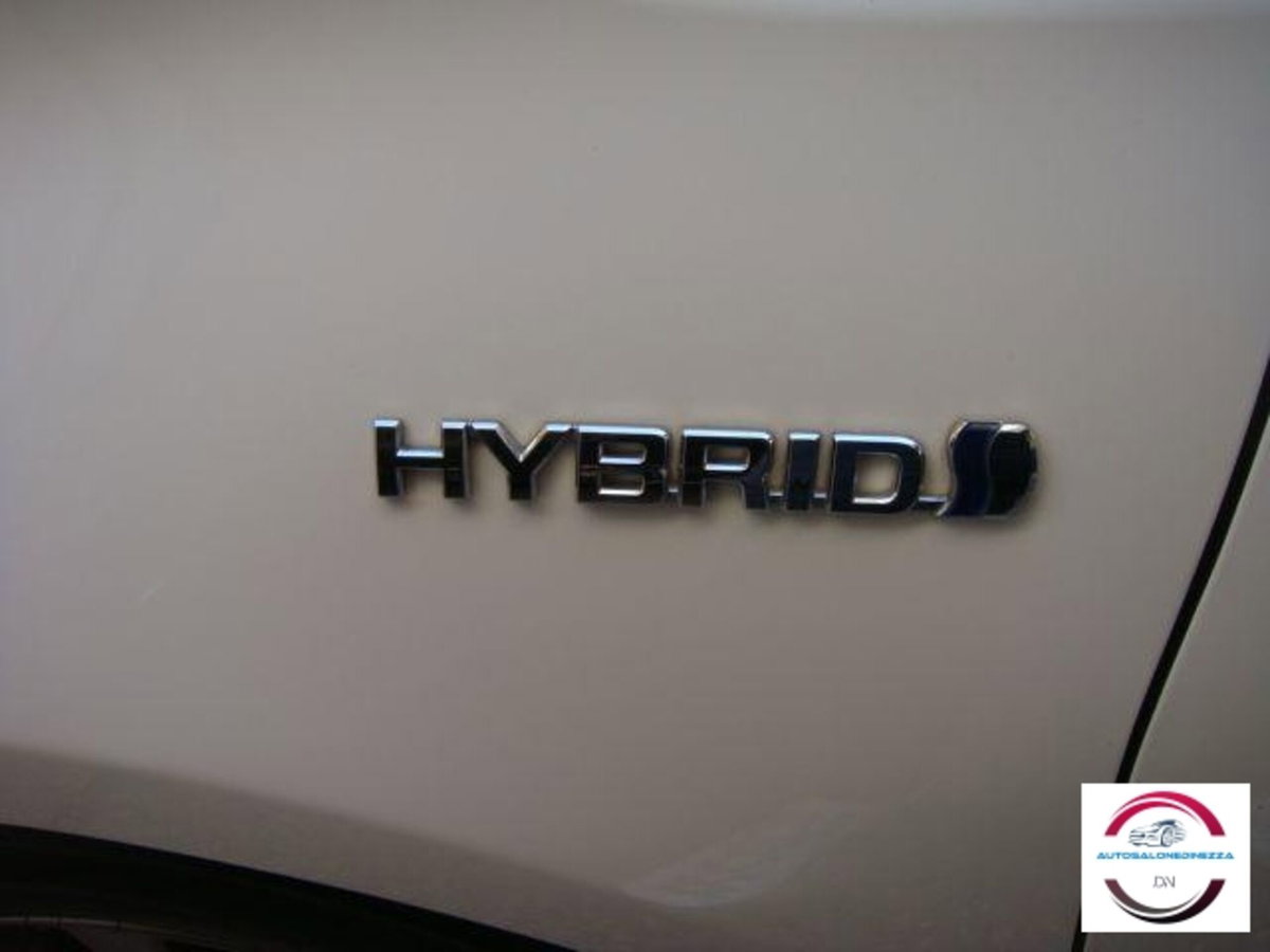 Toyota Yaris 1.5 Hybrid 5 porte Active (8)