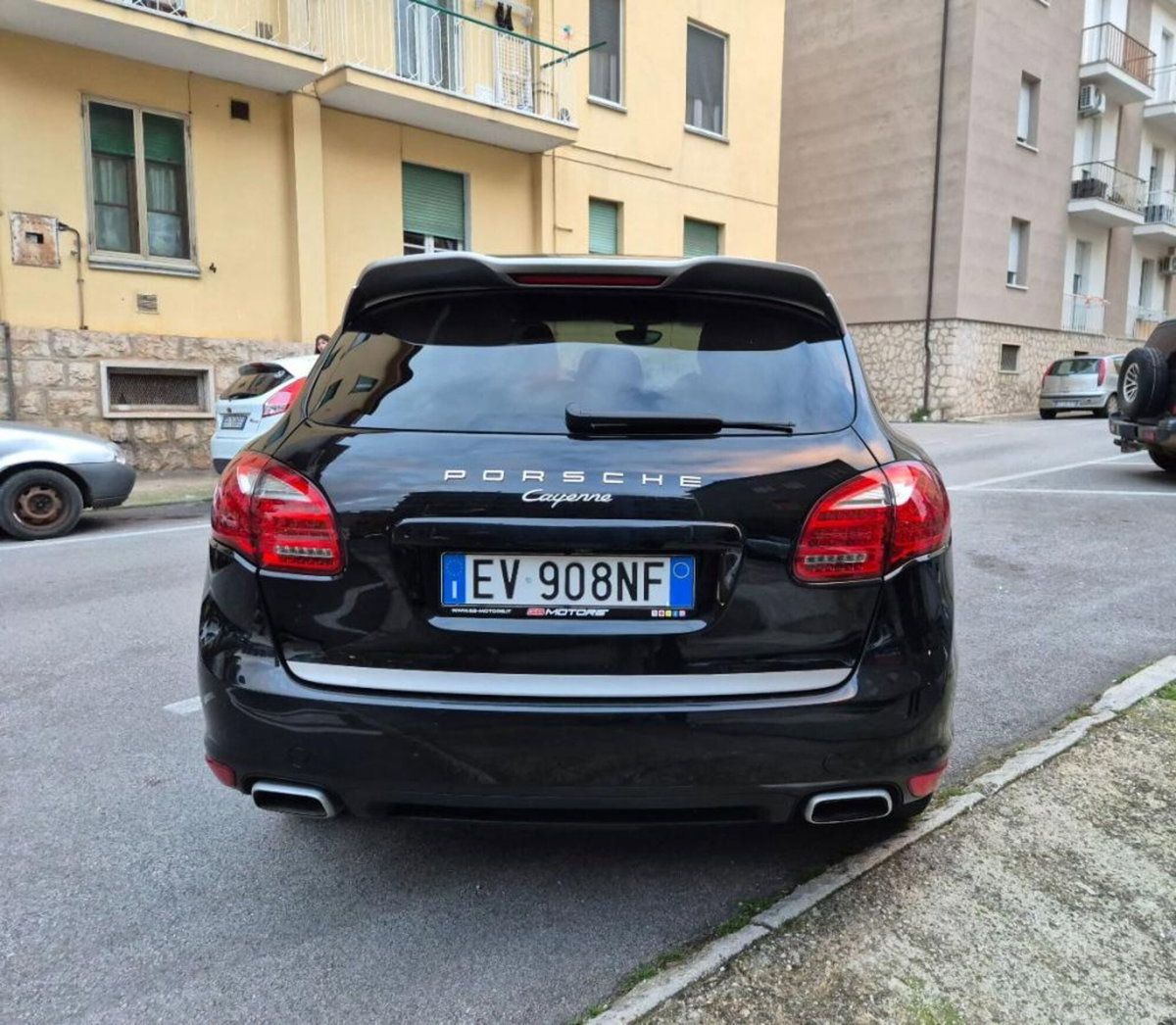 Porsche Cayenne 3.0 Diesel Platinum Edition (11)