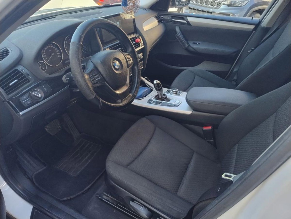 BMW X4 xDrive20d Business Advantage Aut. (10)