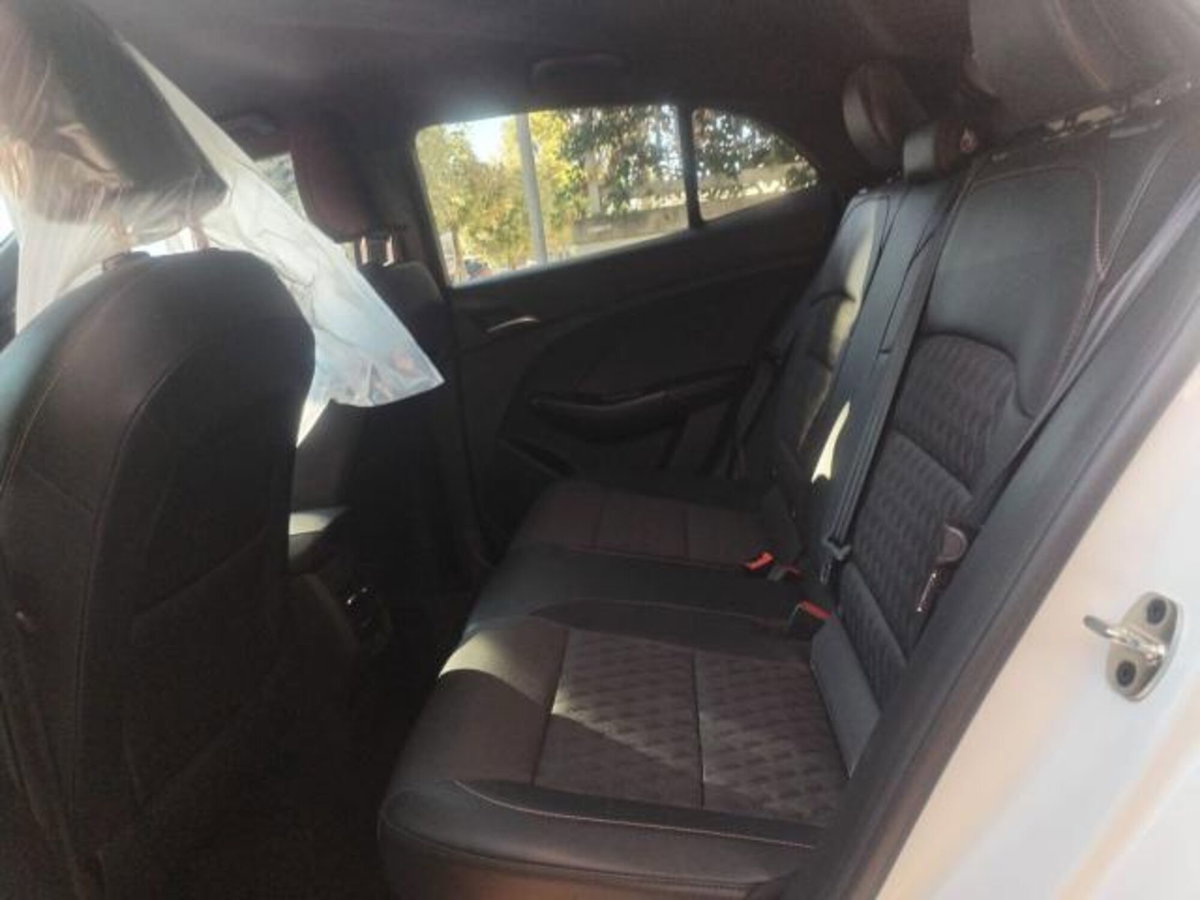 Mg MG3 1.5 hybrid+ Luxury auto (10)