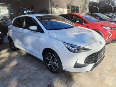 Mg MG3 1.5 hybrid+ Luxury auto (2)