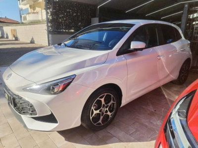 Mg MG3 1.5 hybrid+ Luxury auto (6)