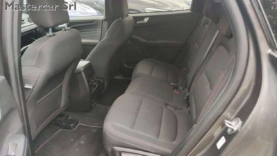 Ford Kuga 2.5 Full Hybrid 190 CV CVT 2WD ST-Line Design (7)