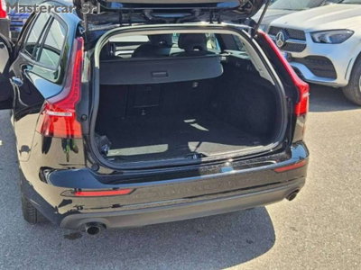 VOLVO Veicoli Commerciali V60 V60 II N1 2.0 B3 Momentum Business auto 7m (15)