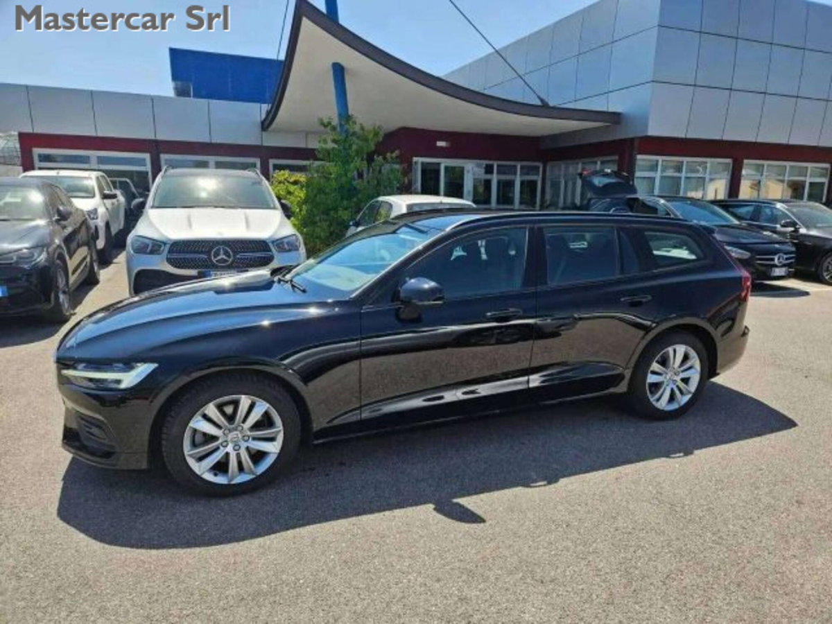 VOLVO Veicoli Commerciali V60 V60 II N1 2.0 B3 Momentum Business auto 7m (5)