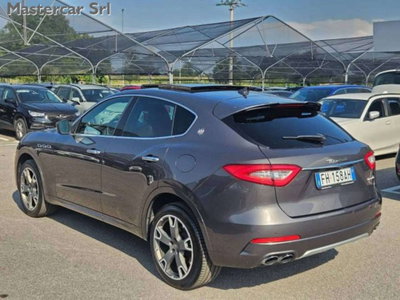 Maserati Levante Levante V6 430 CV AWD S (4)