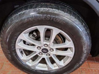 Ford Kuga 2.5 full hybrid Titanium 2wd 180cv auto (12)