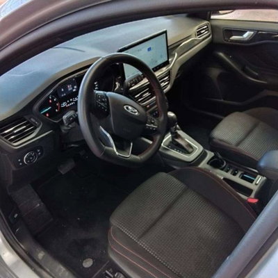Ford Focus 1.0t ecoboost h ST-Line 155cv powershift (15)