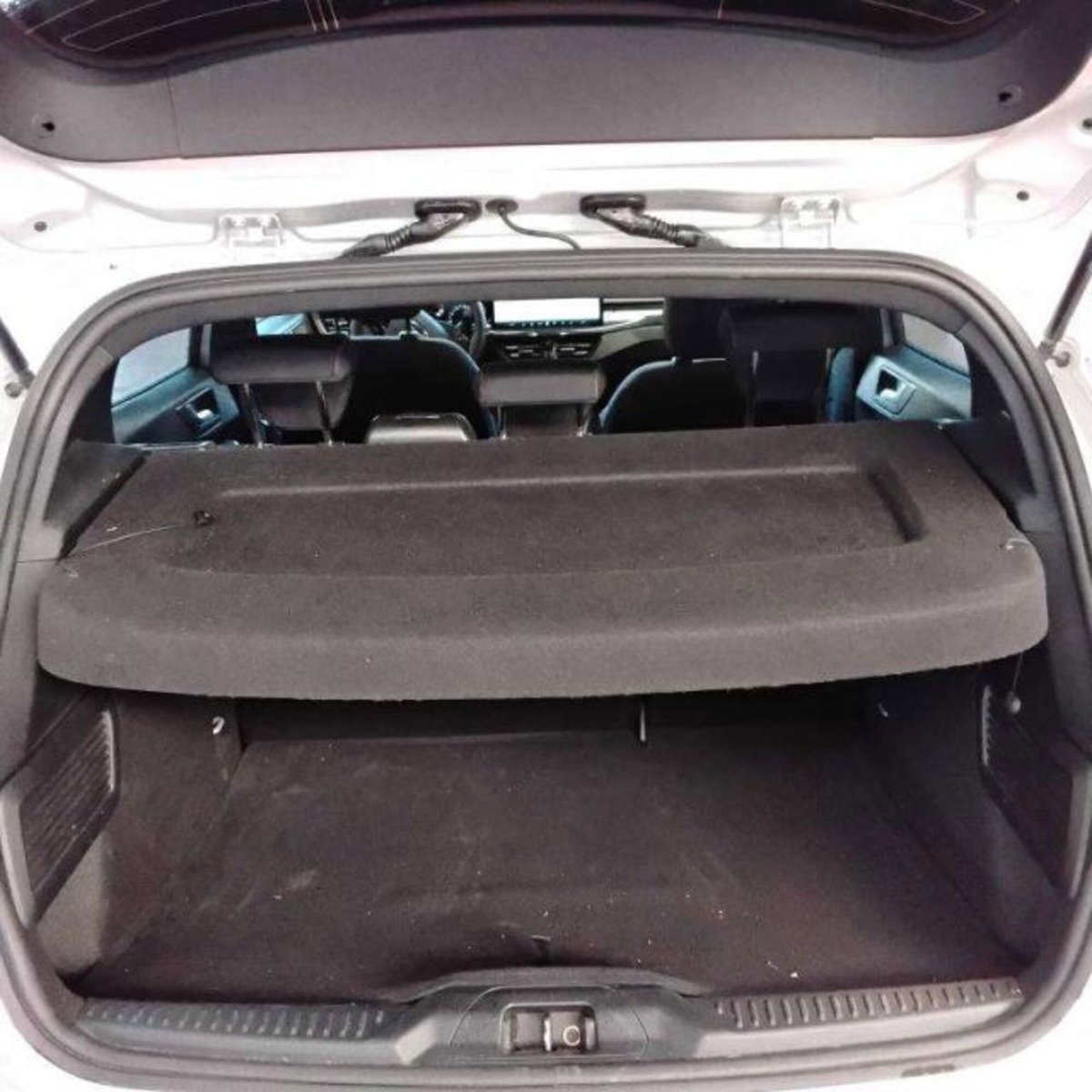 Ford Focus 1.0t ecoboost h ST-Line 155cv powershift (9)