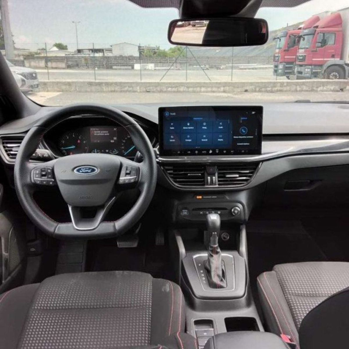 Ford Focus 1.0t ecoboost h ST-Line 155cv powershift (12)