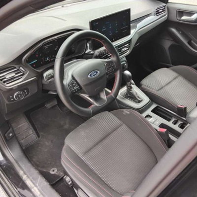 Ford Focus 1.0t ecoboost h ST-Line 155cv powershift (15)