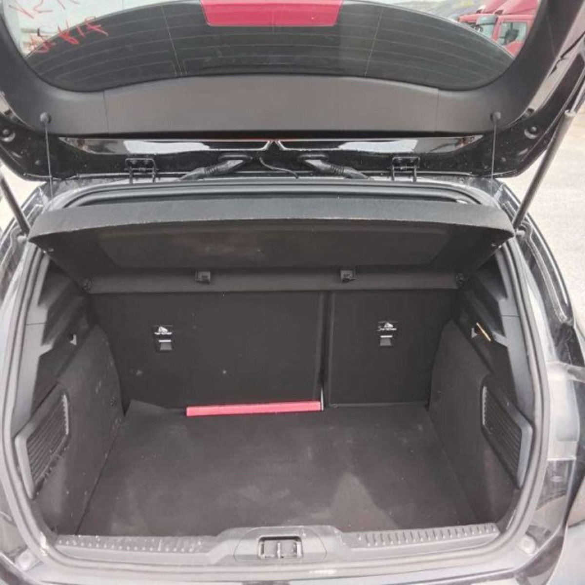 Ford Focus 1.0t ecoboost h ST-Line 155cv powershift (8)