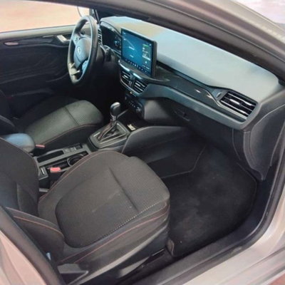 Ford Focus 1.0t ecoboost h ST-Line 155cv powershift (10)