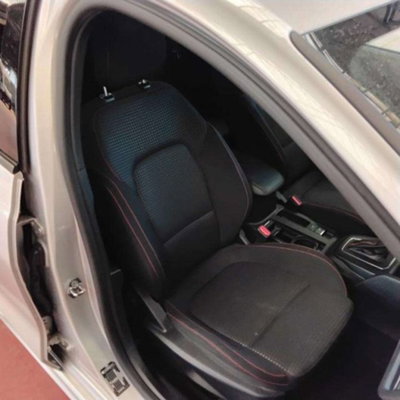 Ford Focus 1.0t ecoboost h ST-Line 155cv powershift (11)