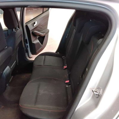Ford Focus 1.0t ecoboost h ST-Line 155cv powershift (13)